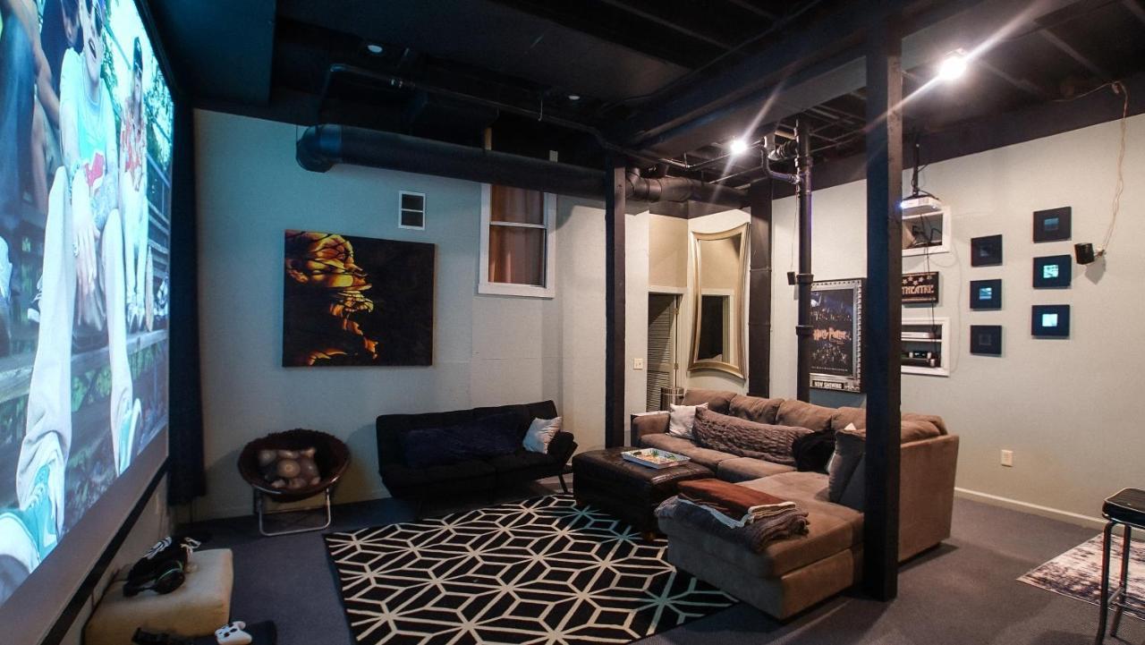 160Inch Home Movie Theater- Great For Movie Night! Omaha Exteriör bild